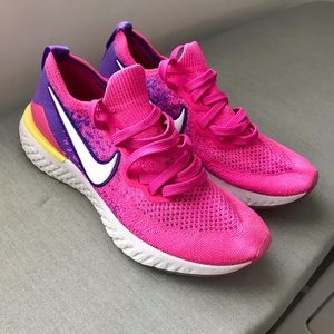 Like New Women’s Epic React Shoes